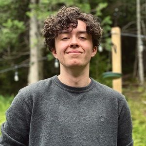 Meet your Posher, Lee